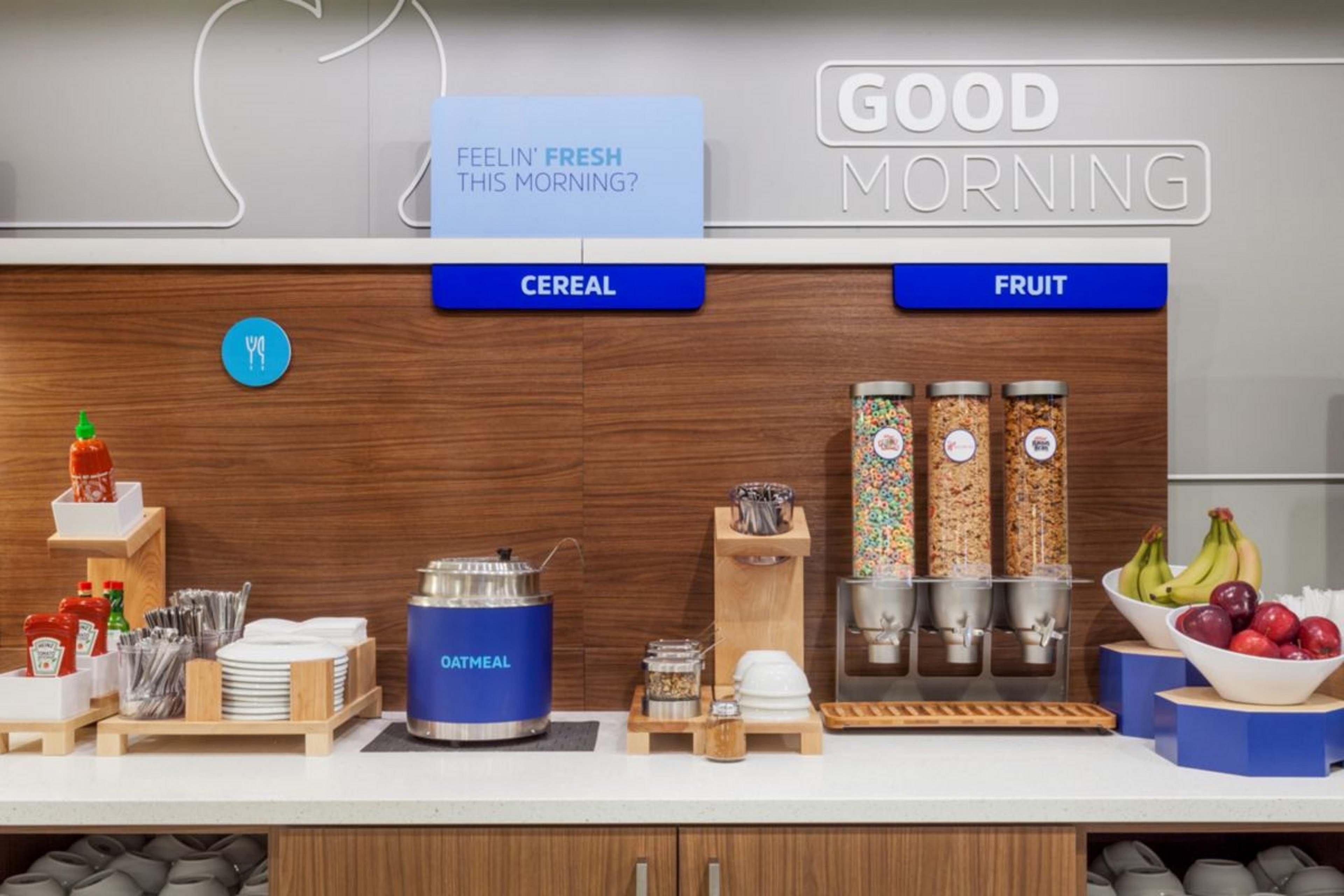 Holiday Inn Express & Suites - Portland Airport - Cascade Stn By Ihg Экстерьер фото