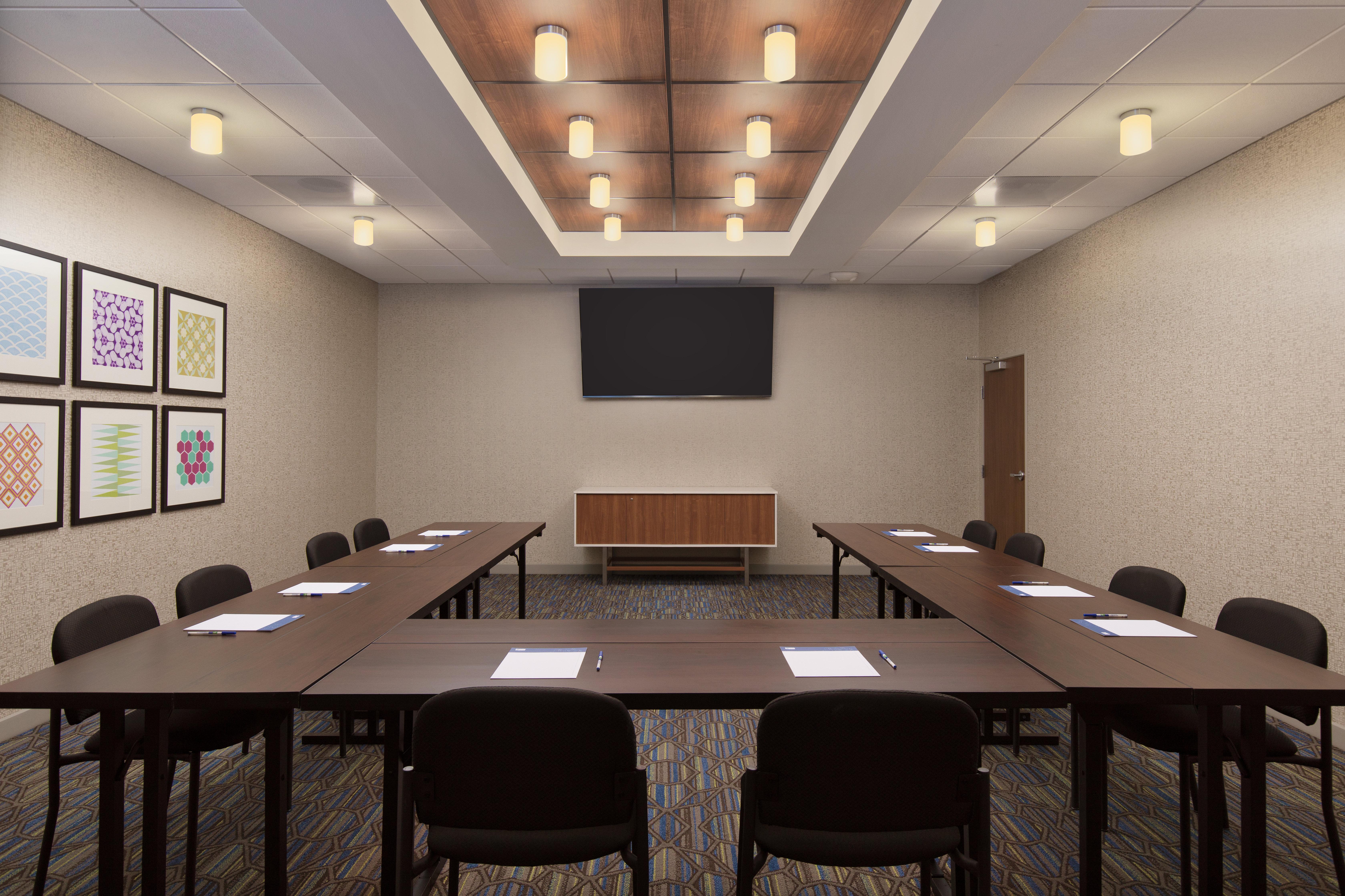 Holiday Inn Express & Suites - Portland Airport - Cascade Stn By Ihg Экстерьер фото