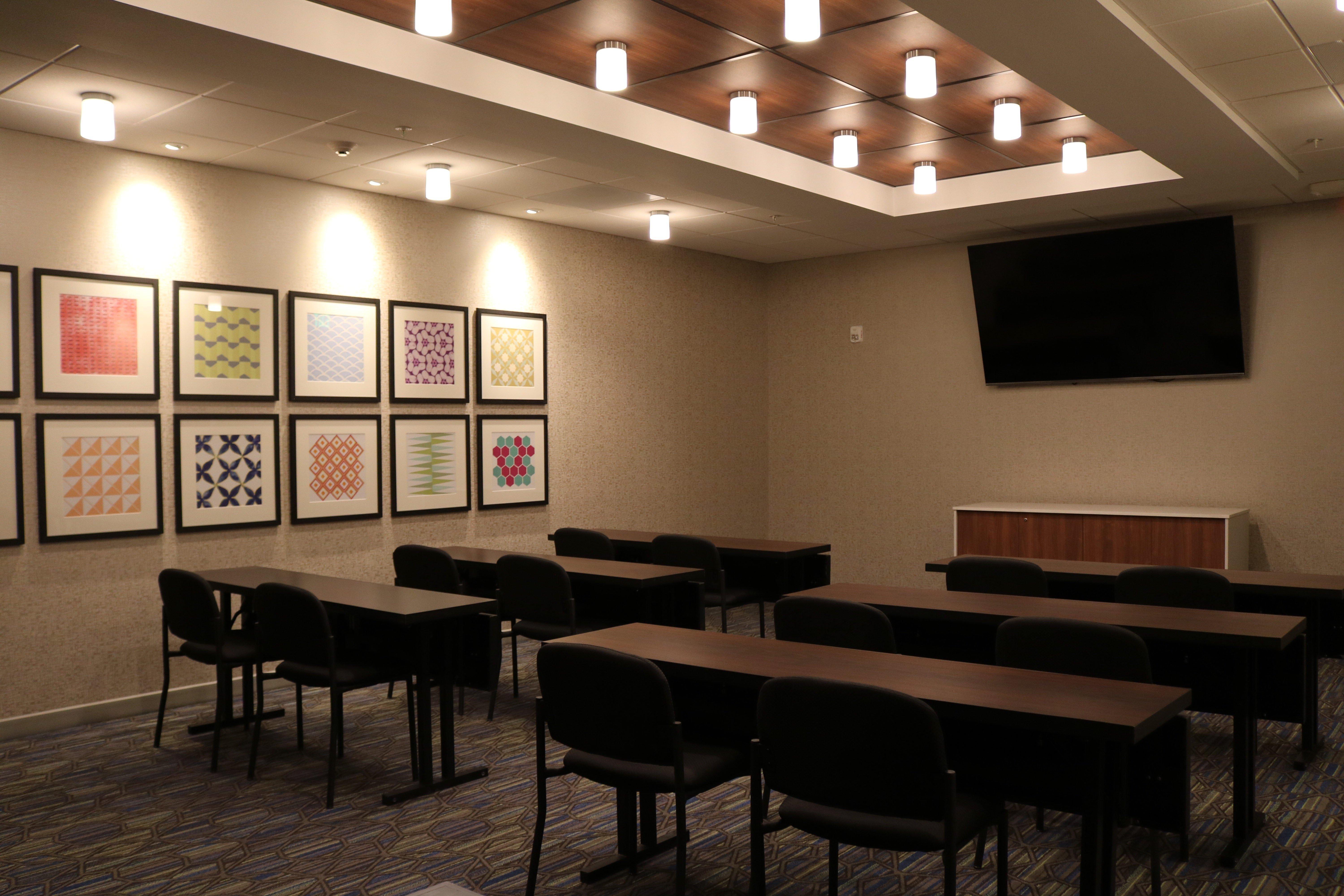 Holiday Inn Express & Suites - Portland Airport - Cascade Stn By Ihg Экстерьер фото